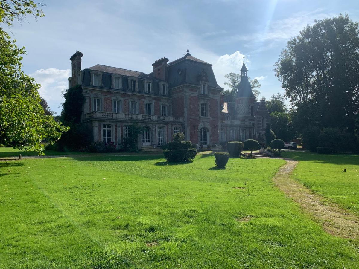 Le Gite Du Chateau Bertreville-Saint-Ouen Esterno foto